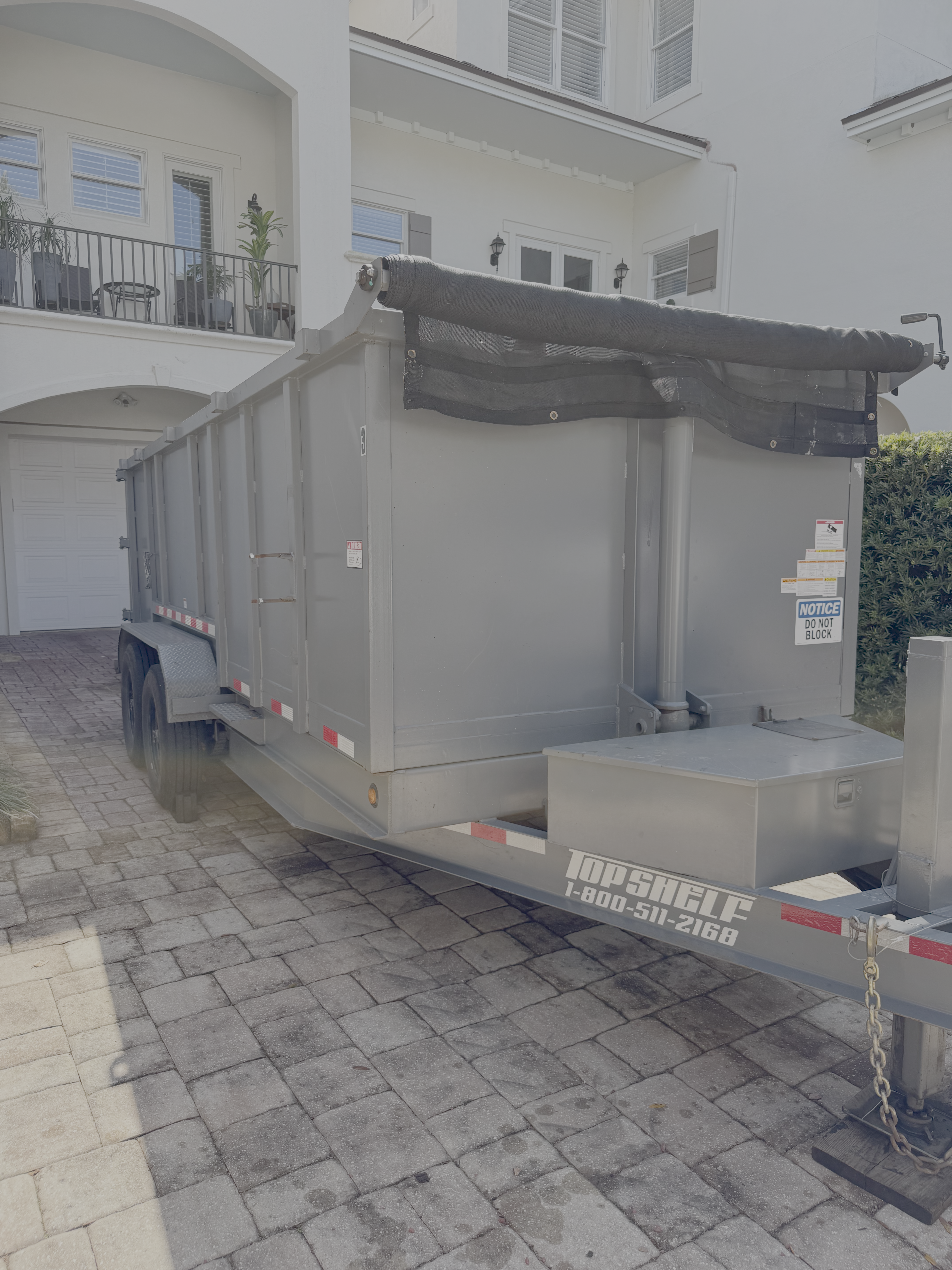 Dump trailer rental for a cleanout project in Jacksonville, Florida